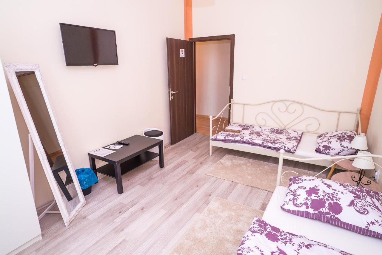 Boutique Hostel Kings N' Queens Zagreb Dış mekan fotoğraf