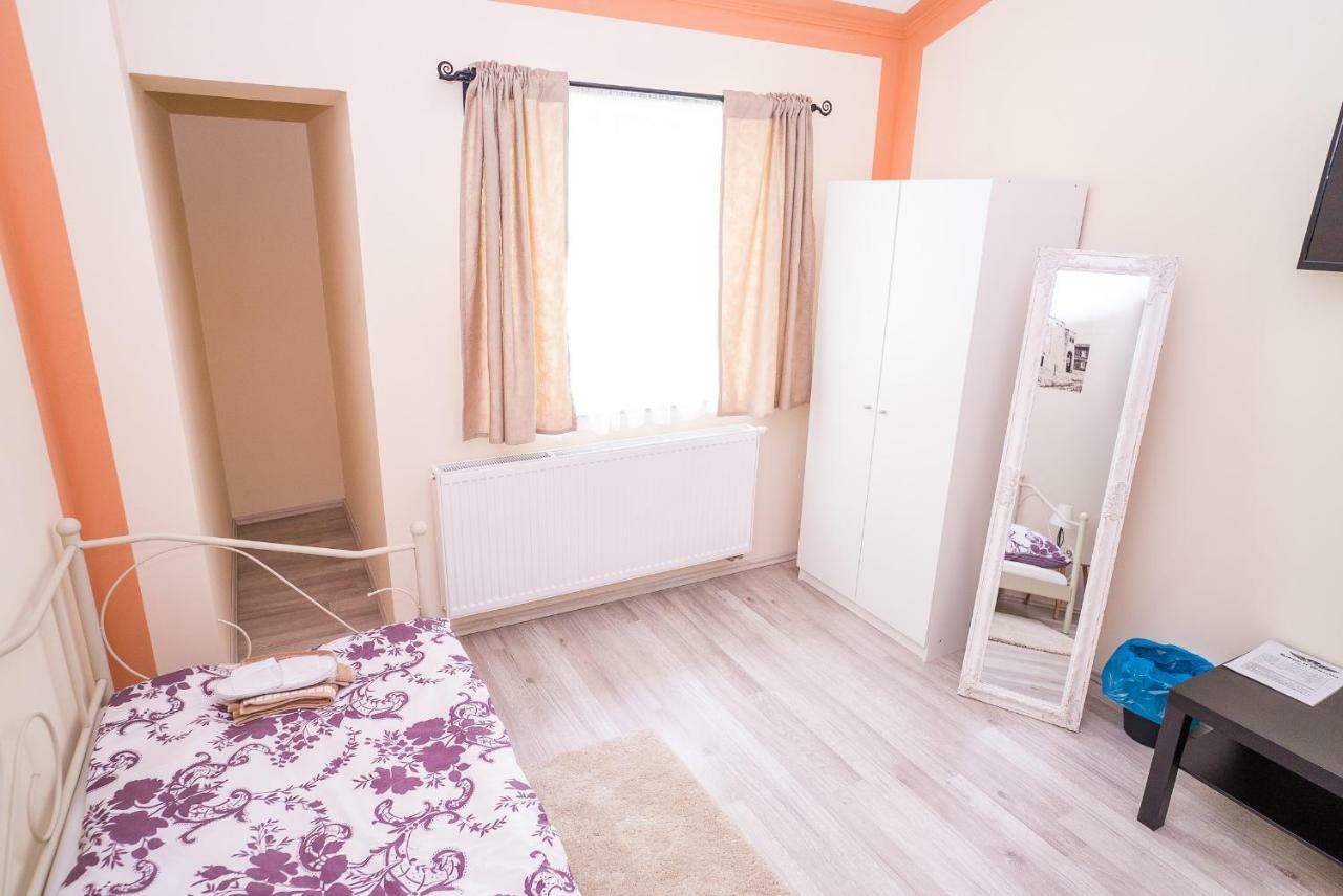 Boutique Hostel Kings N' Queens Zagreb Dış mekan fotoğraf