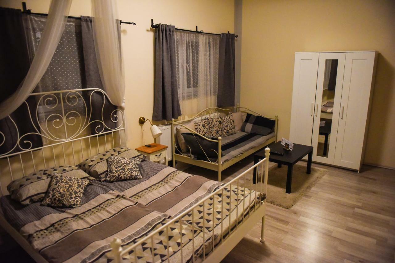 Boutique Hostel Kings N' Queens Zagreb Dış mekan fotoğraf